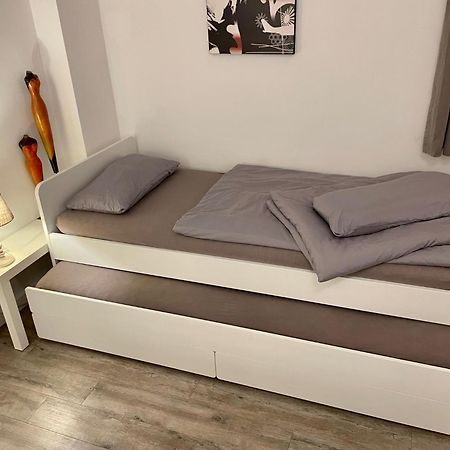 Winwin Im Westen Bielefeld Bagian luar foto